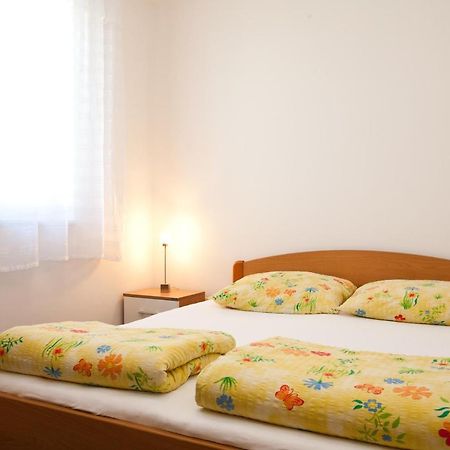 Apartments Glibo Near The Sea And Town Center! Krk Town Eksteriør billede