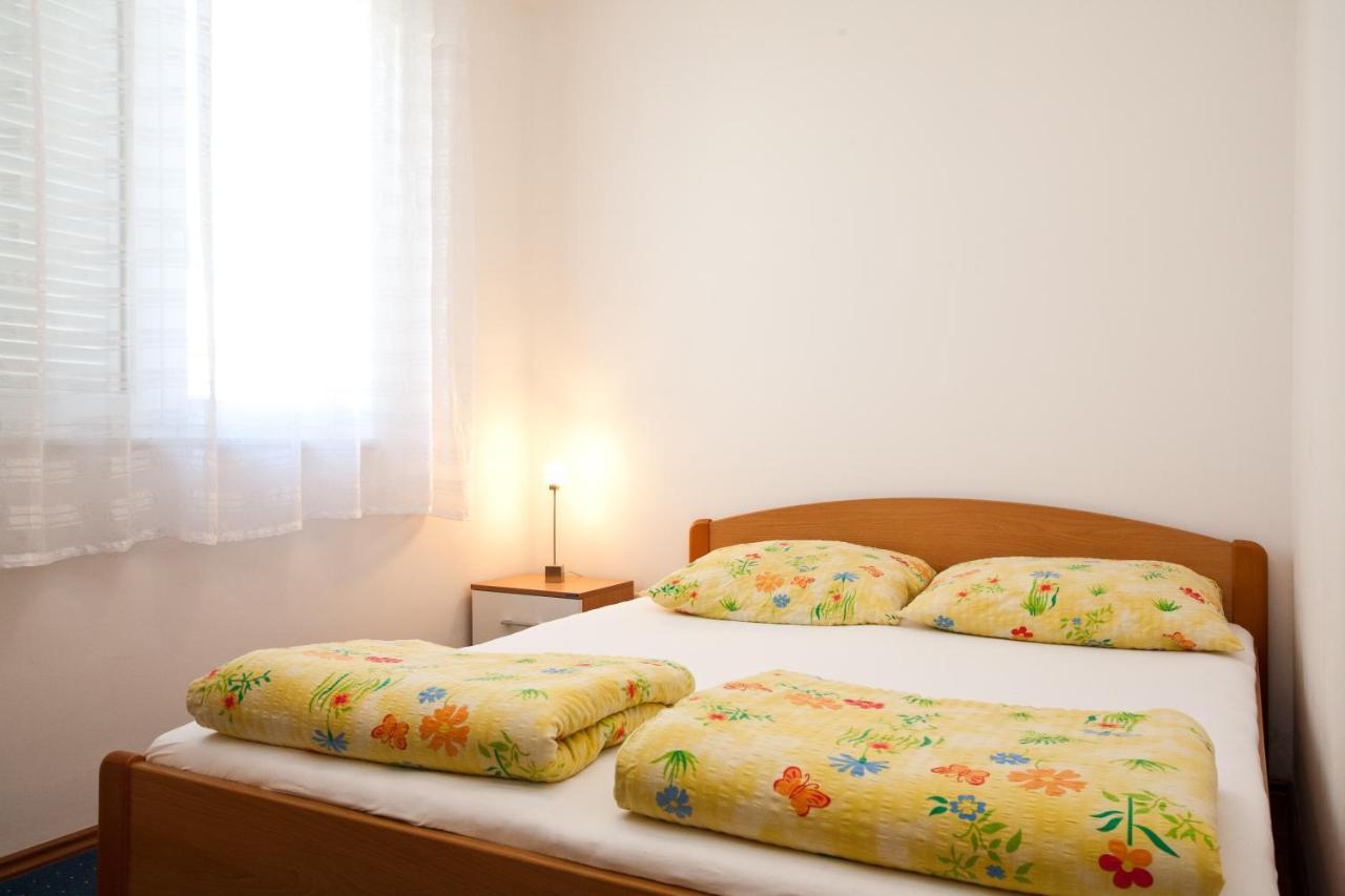 Apartments Glibo Near The Sea And Town Center! Krk Town Eksteriør billede