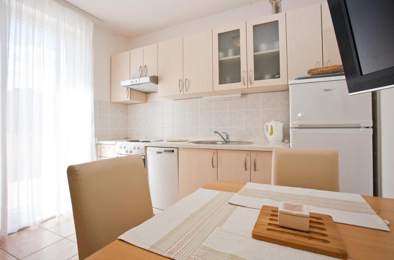 Apartments Glibo Near The Sea And Town Center! Krk Town Eksteriør billede