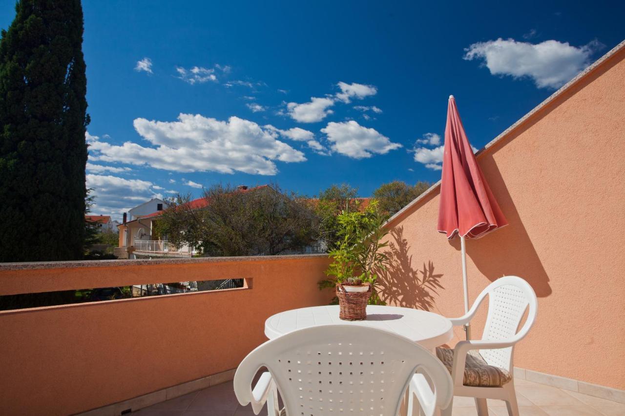 Apartments Glibo Near The Sea And Town Center! Krk Town Eksteriør billede
